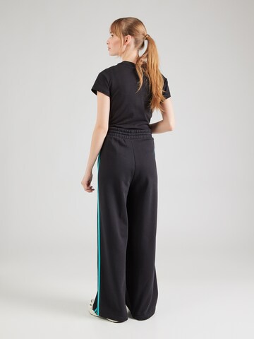 ADIDAS PERFORMANCE Wide Leg Sporthose 'Mercedes - AMG Petronas Formula One Team DNA' in Schwarz