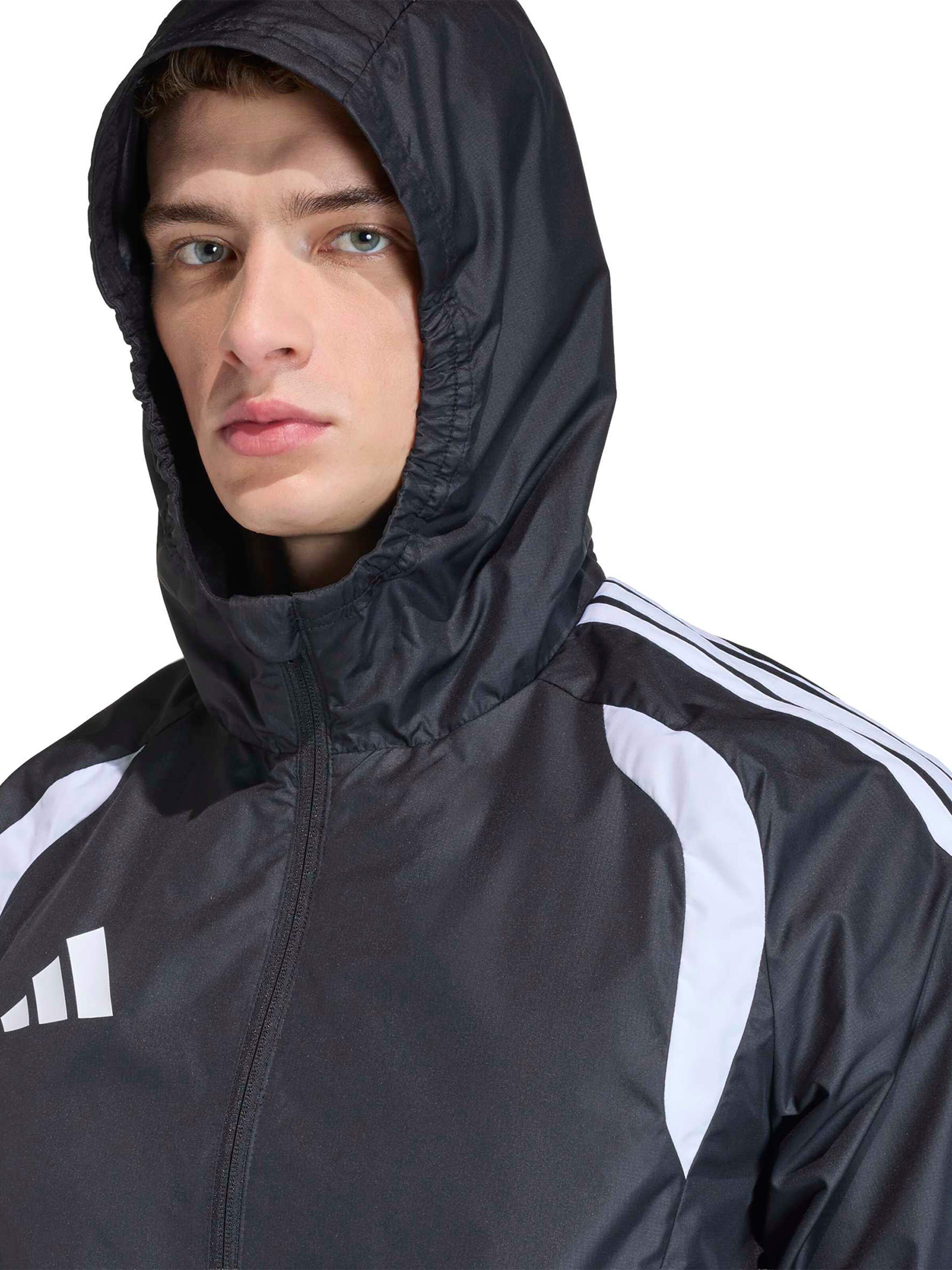 Giacca sportiva 'TIRO26C' di ADIDAS PERFORMANCE in nero