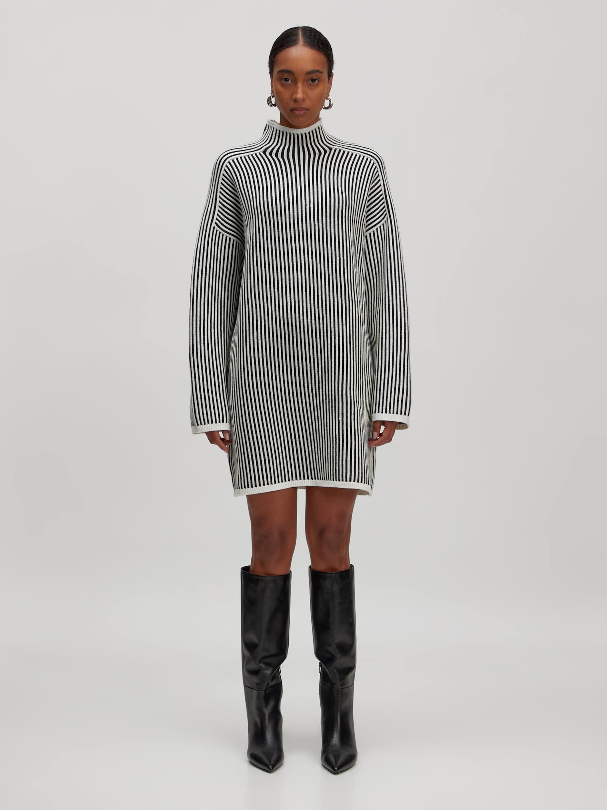 EDITED Producten Jurk 'Neea' Zwart