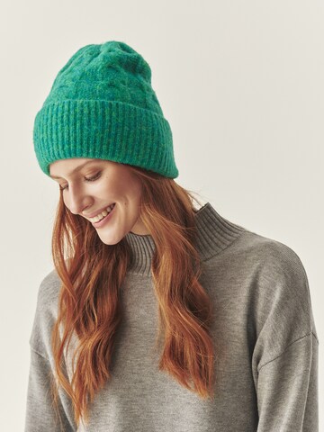 TATUUM Шапка в Оранжевый: спереди