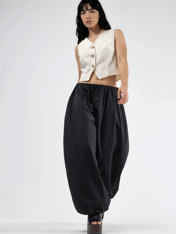 Barrel Pantalon Busem en noir