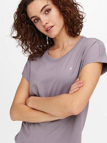 T-shirt fonctionnel 'Aubree' ONLY PLAY en gris