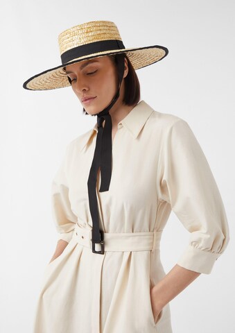 Chapeaux COMMA en marron : devant