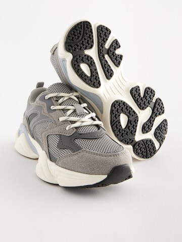 Baskets Next en gris