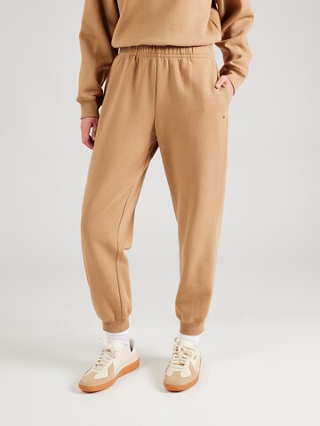 Tapered Pantaloni 'ESSENTIALS' de la TOMMY HILFIGER pe bej: față