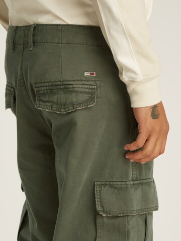 Loosefit Pantalon cargo 'JAIMIE' Tommy Jeans en vert