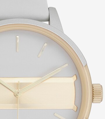 OOZOO Analog Watch in Grey