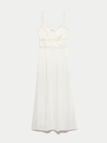 Marks & Spencer Dress in White: front