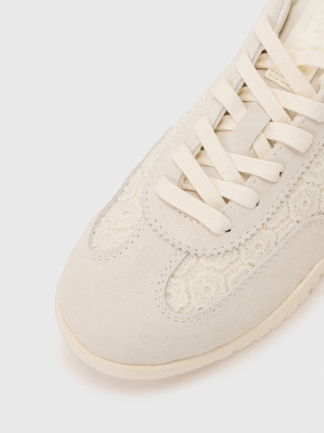 CONVERSE Madalad ketsid 'RUN STAR TRAINER', värv beež