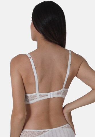 Invisible Soutien-gorge sassa en beige