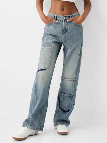 Bershka Regular Jeans in Blau