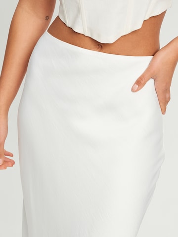 Chancery Skirt 'Merrie' in White