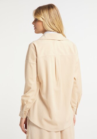 IZIA Blus i beige