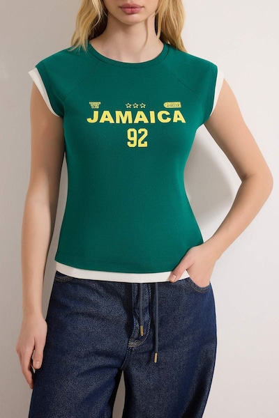 Trendyol T-shirt en XS en miel / sapin / blanc, Vue avec produit