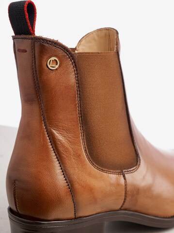 LLOYD Chelsea Boots in Braun