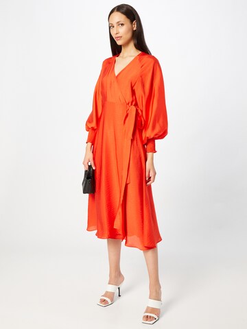 Gestuz - Vestido 'Luella' en naranja