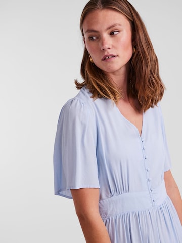 Robe-chemise 'Tala' PIECES en bleu