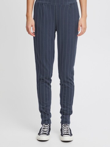 Tapered Pantaloni con pieghe 'Ruti' di ICHI in blu: frontale