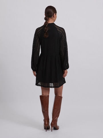 Robe-chemise 'Chikka' VILA en noir