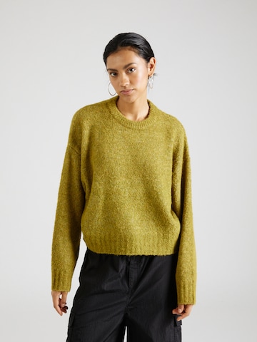 TOPSHOP Sweater in Green: front