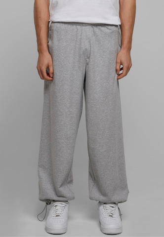 Loosefit Pantalon Urban Classics en gris : devant