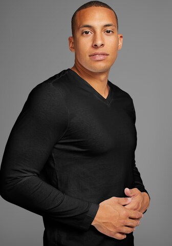 Man's World Shirt in Schwarz