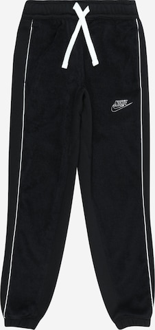 Nike Sportswear Дънки Tapered Leg Панталон 'AMPLIFY' в черно: отпред