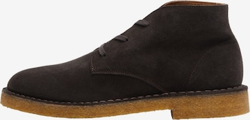 SELECTED Ботинки чукка 'SLHRicco' в Коричневый: спереди