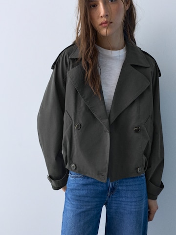 Pull&Bear Between-seasons coat in Grey: front