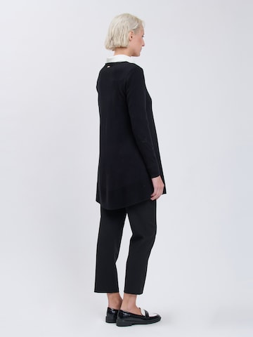 Influencer Pullover in Schwarz