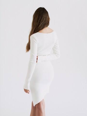 Robe 'Tara' RÆRE by Lorena Rae en blanc