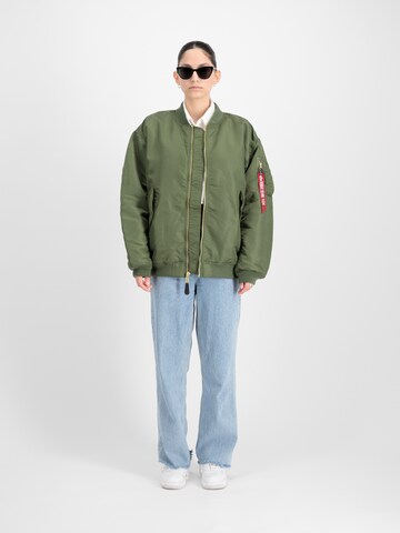 Giacca di mezza stagione di ALPHA INDUSTRIES in verde