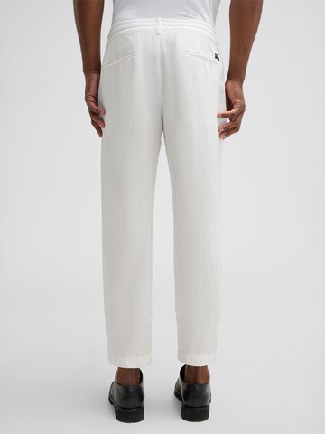 Regular Pantalon 'Saturn' STRELLSON en blanc : devant