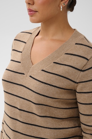 Pull-over 'Ariella' KAFFE CURVE en beige