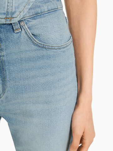 Regular Jean Bershka en bleu