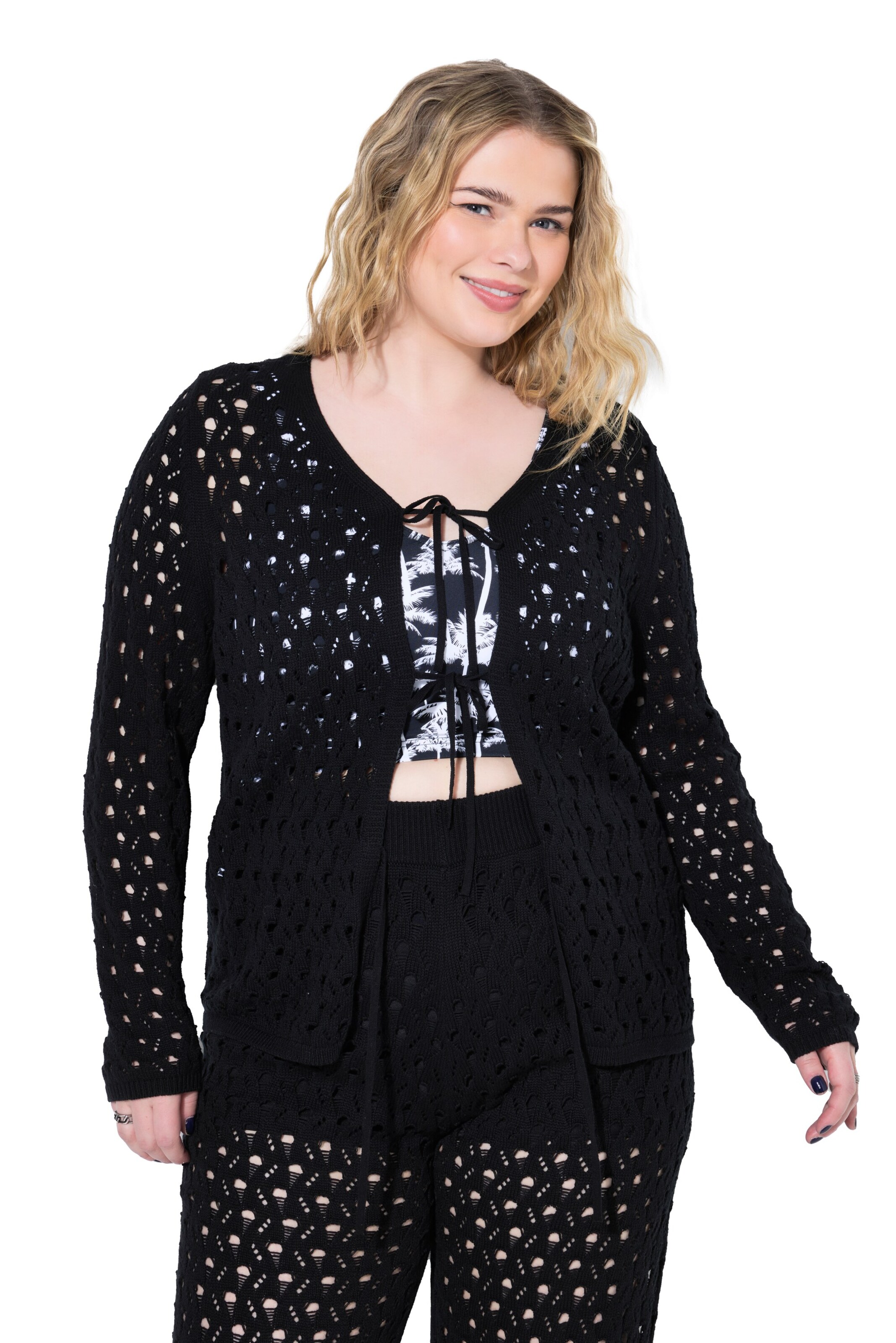 Studio Untold Gebreid vest in Zwart: voorkant