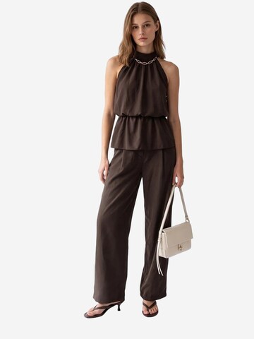 Tenue d'intérieur MixRay en marron : devant