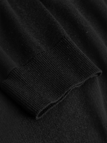 Pulover ' N-Maxine ' de la Noella pe negru