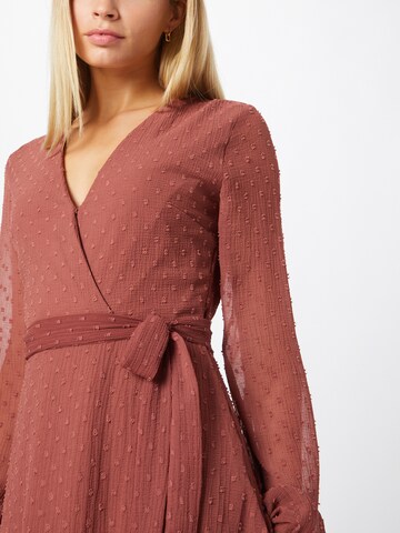 Robe de cocktail 'Sibylla' ABOUT YOU en marron