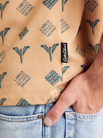 Carlo Colucci T-Shirt 'Falchi' in Beige