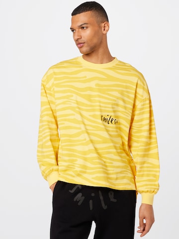 Smiles Shirt 'Noel' in Yellow: front