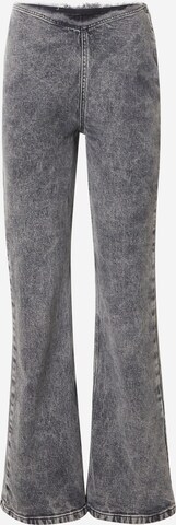 Loosefit Jeans di SHYX in grigio: frontale