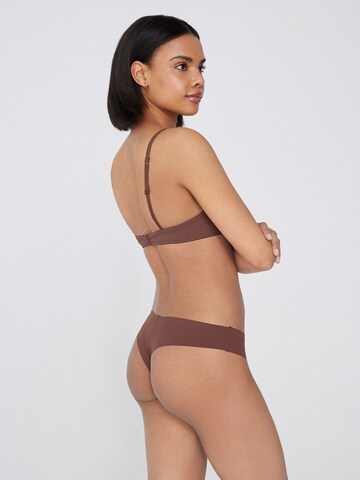 Tezenis Thong in Brown