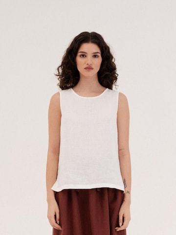Top 'Colette' di AmourLinen in bianco: frontale