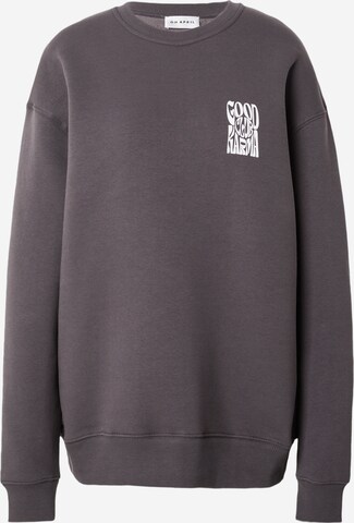 OH APRIL Sweatshirt in Grey: front