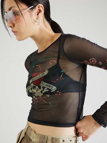 Tricou de la Ed Hardy pe negru