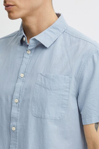BLEND Regular Fit Kurzarmhemd in Blau