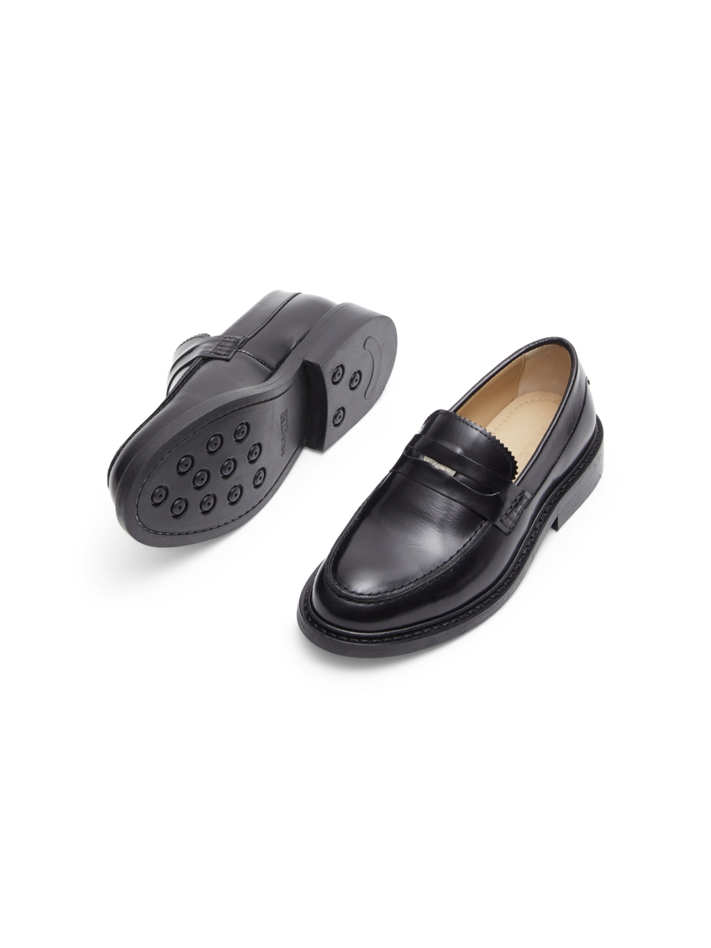 SELECTED Papuče - Čierna