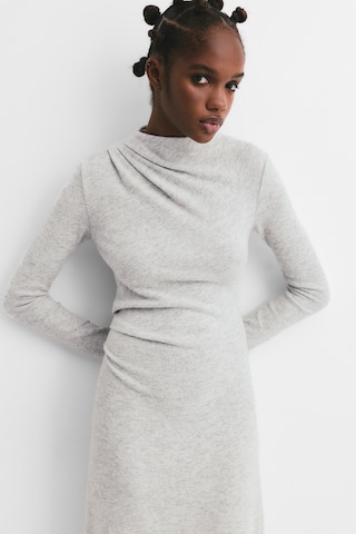 Pull&Bear Šaty - Sivá