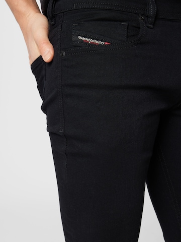 Skinny Jeans '1979 Sleenker' di DIESEL in nero